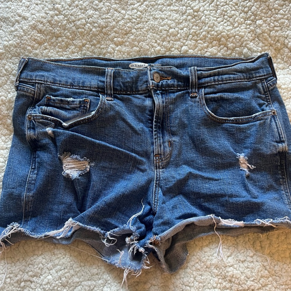 Old Navy Women’s Boyfriend Jean Shorts